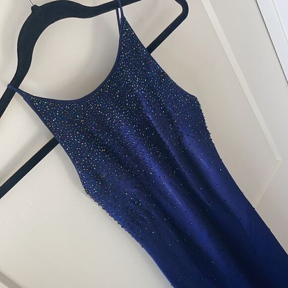 Cachet royal blue beaded evening gown, size 4 1580 - Picture 3 of 12